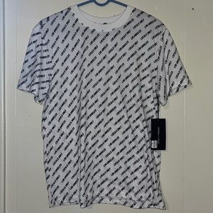 Kendall + Kylie T-Shirt